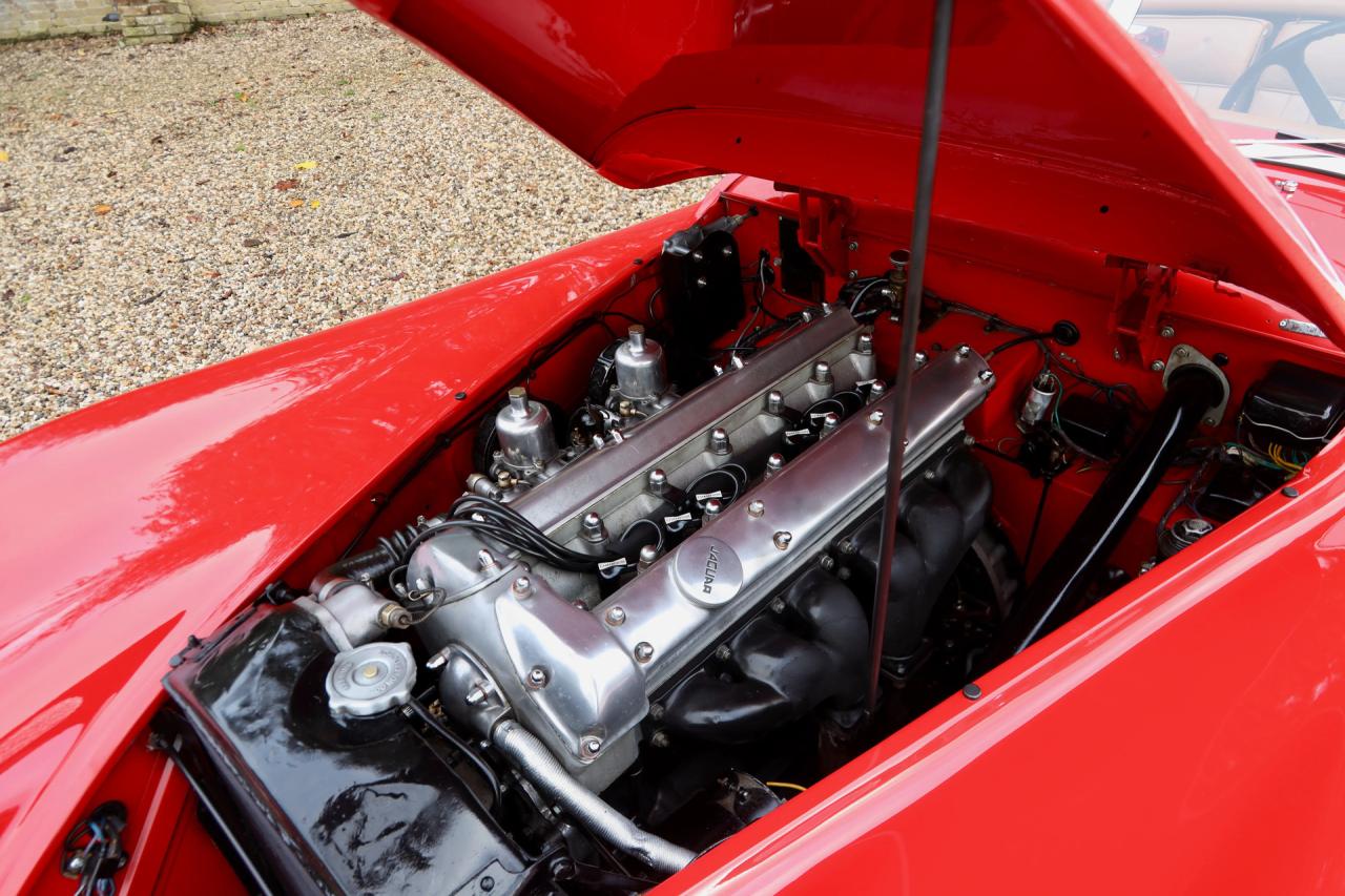 1954 Jaguar XK120 SE OTS &ldquo;Special Equipment&rdquo;