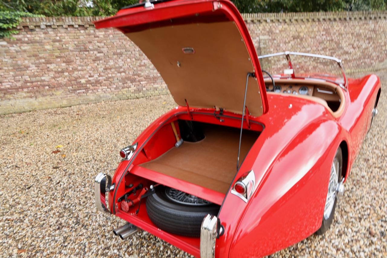 1954 Jaguar XK120 SE OTS &ldquo;Special Equipment&rdquo;