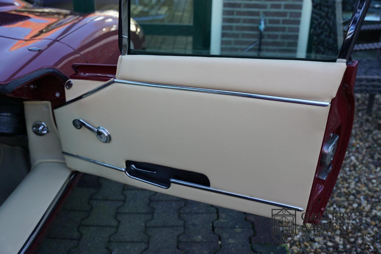 1968 Jaguar E-Type ! 4.2 Litre Coupe Series 1.5