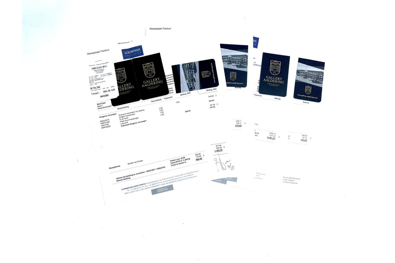 1998 Morgan Plus 8 4.6i &ldquo; in Lancia Blue&rdquo;