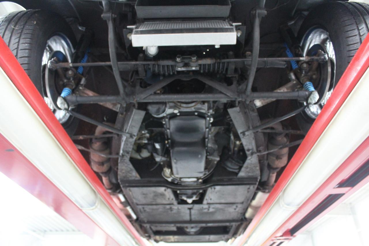 1998 Morgan Plus 8 4.6i &ldquo; in Lancia Blue&rdquo;