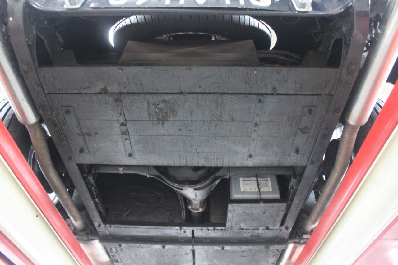 1998 Morgan Plus 8 4.6i &ldquo; in Lancia Blue&rdquo;