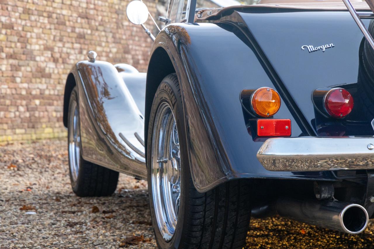 1998 Morgan Plus 8 4.6i &ldquo; in Lancia Blue&rdquo;