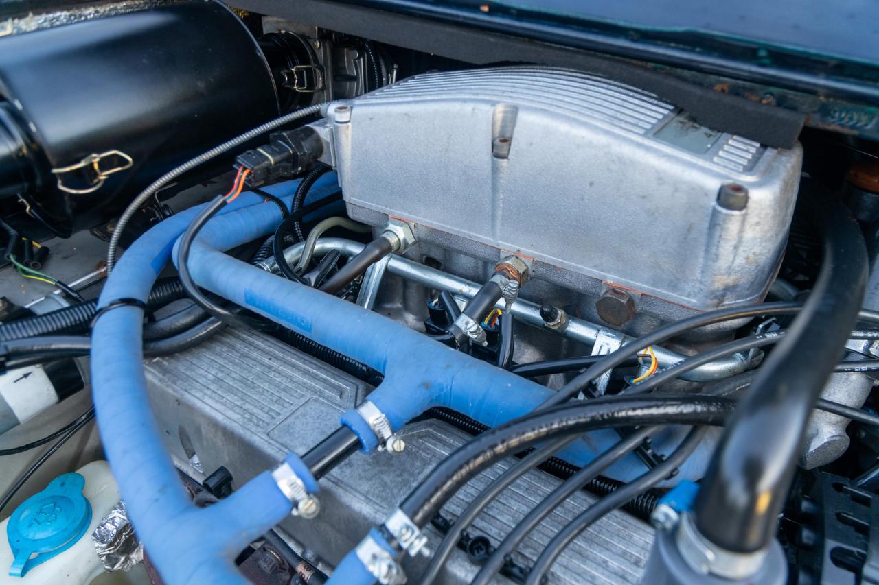 1998 Morgan Plus 8 4.6i &ldquo; in Lancia Blue&rdquo;