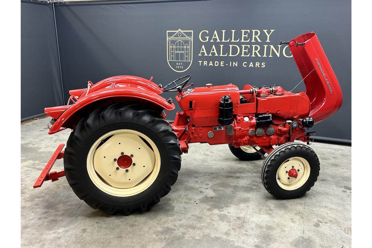 1962 Porsche Super Export 329 &ldquo;Zugmachine&rdquo;