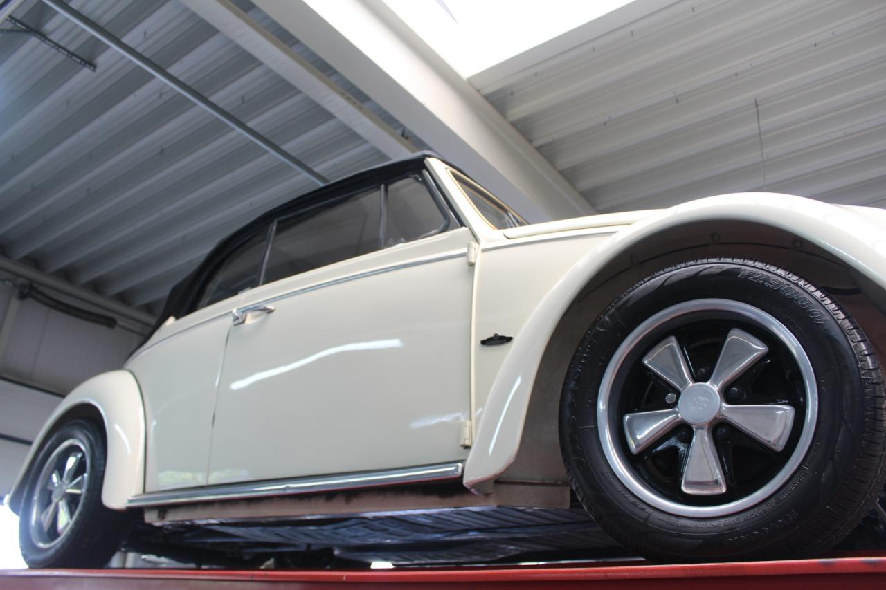 1967 Volkswagen Beetle 1500 Convertible, Porsche 914 engine