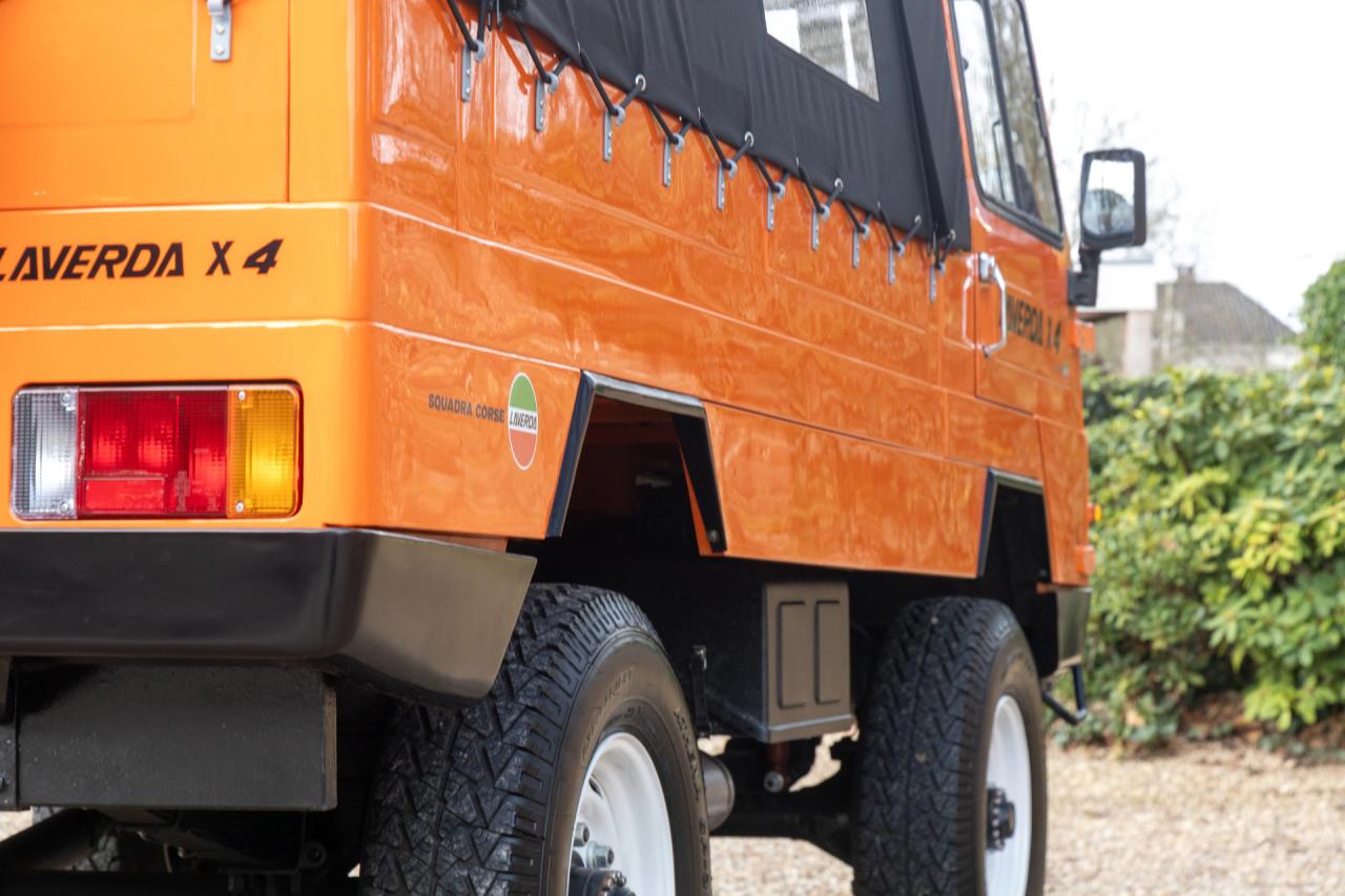 1985 Laverda X4 &ldquo;Civile - trasporto persone&rdquo;