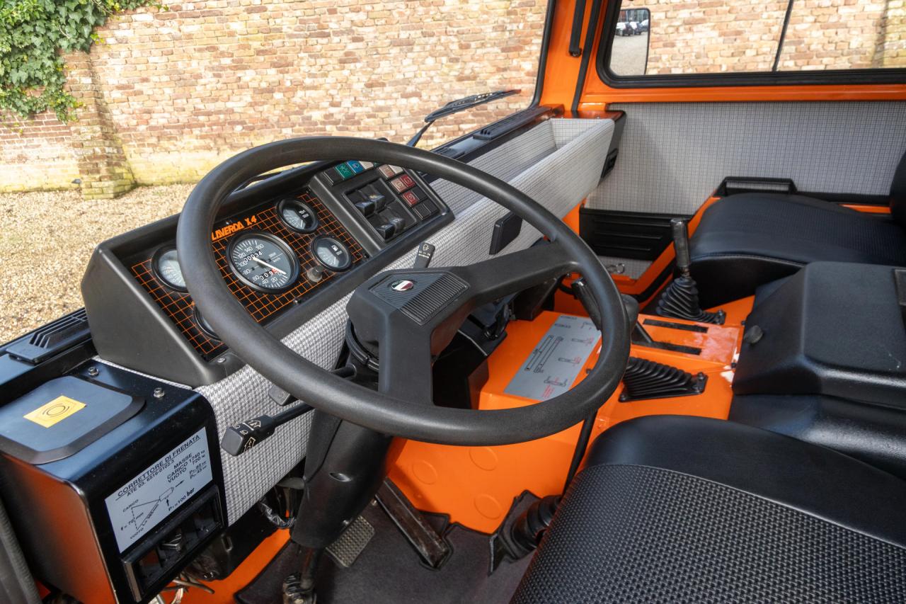 1985 Laverda X4 &ldquo;Civile - trasporto persone&rdquo;