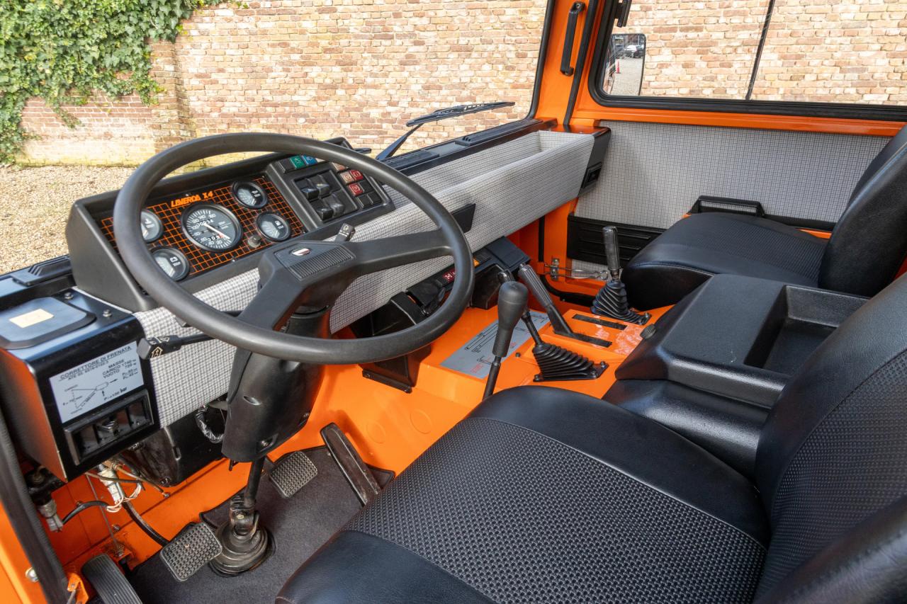 1985 Laverda X4 &ldquo;Civile - trasporto persone&rdquo;