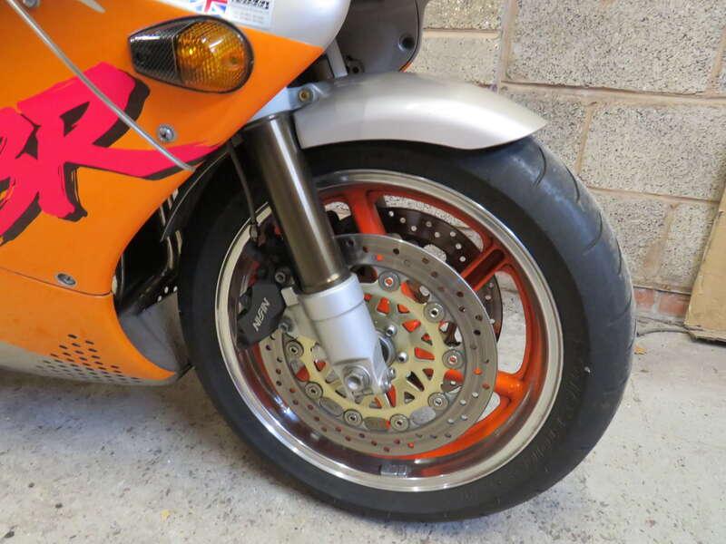 1995 Honda CBR900RR-T SC28 FIREBLADE