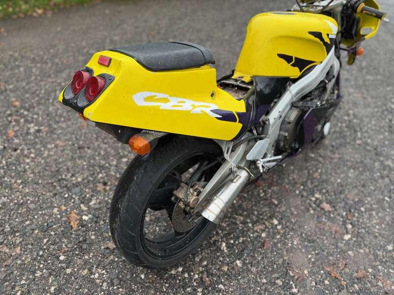 1988 Honda CBR400R NC23