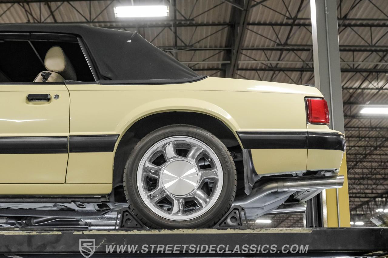 1989 Ford Mustang LX 5.0 Convertible