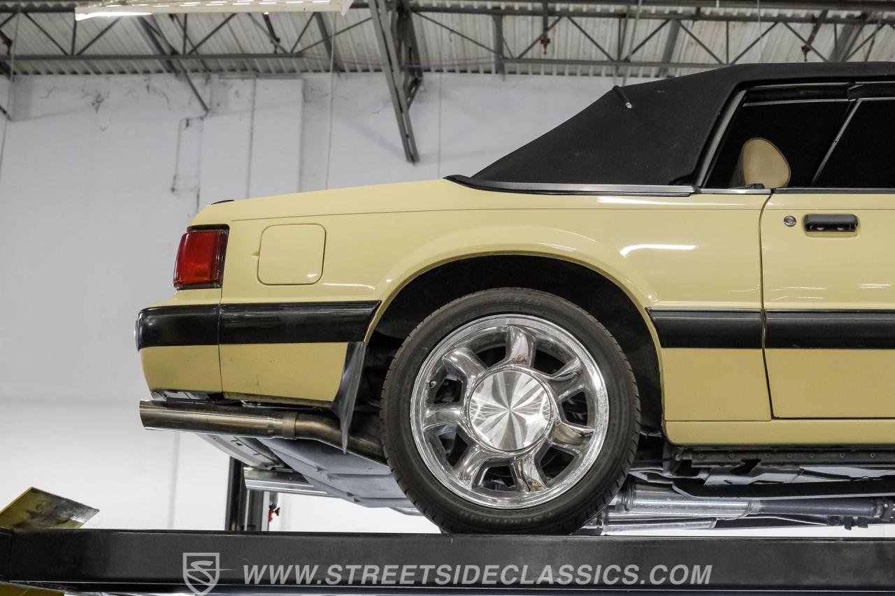 1989 Ford Mustang LX 5.0 Convertible