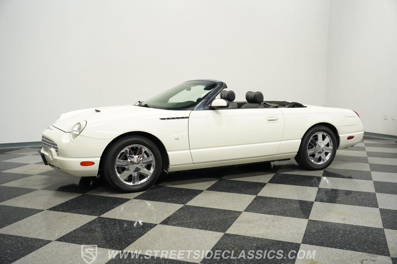 2002 Ford Thunderbird