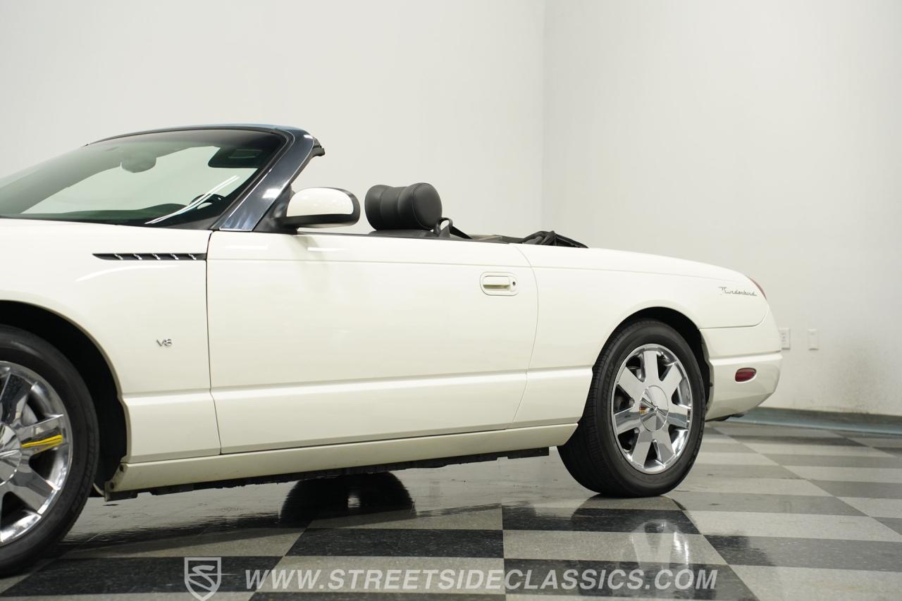 2002 Ford Thunderbird
