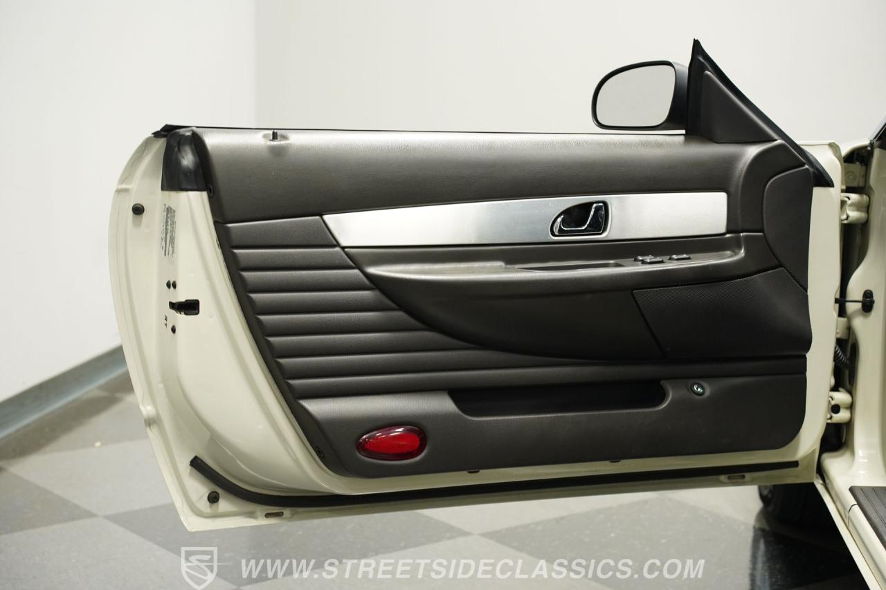 2002 Ford Thunderbird