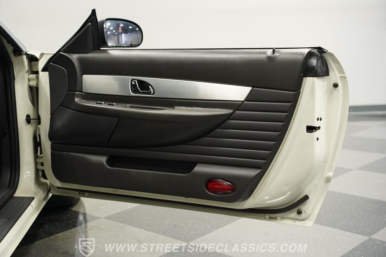 2002 Ford Thunderbird