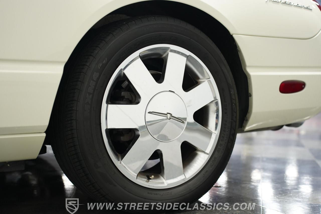 2002 Ford Thunderbird