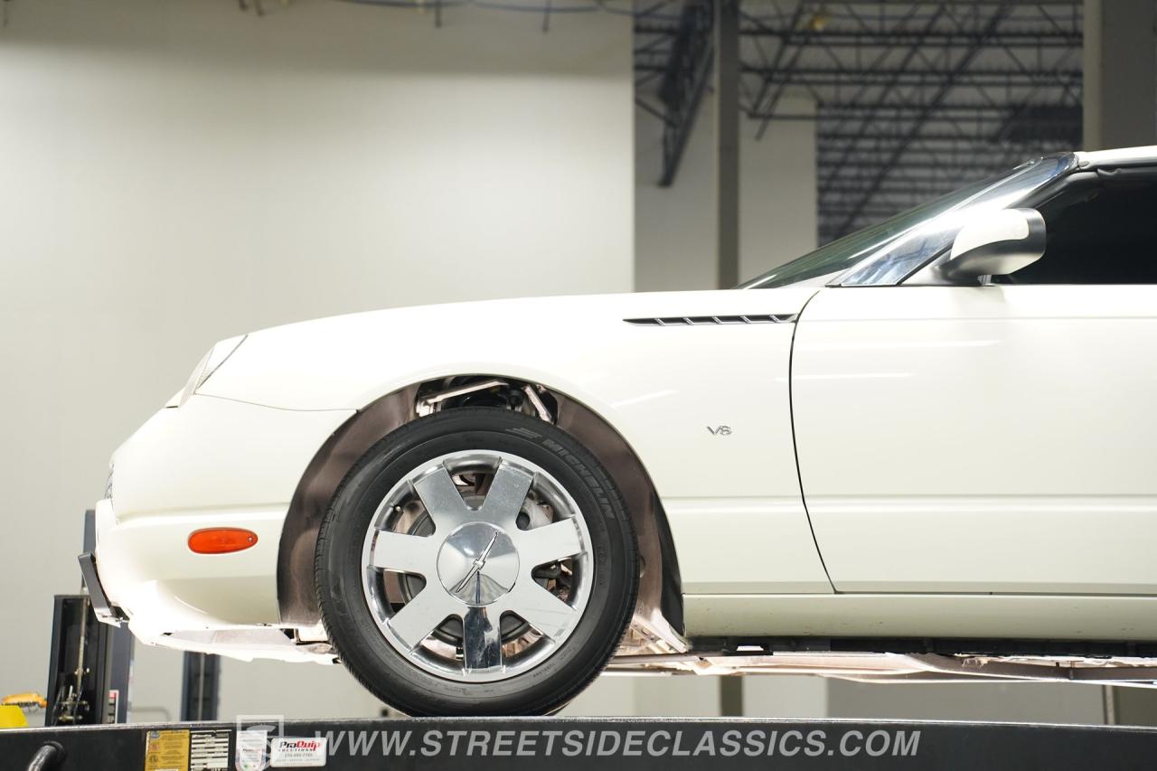 2002 Ford Thunderbird