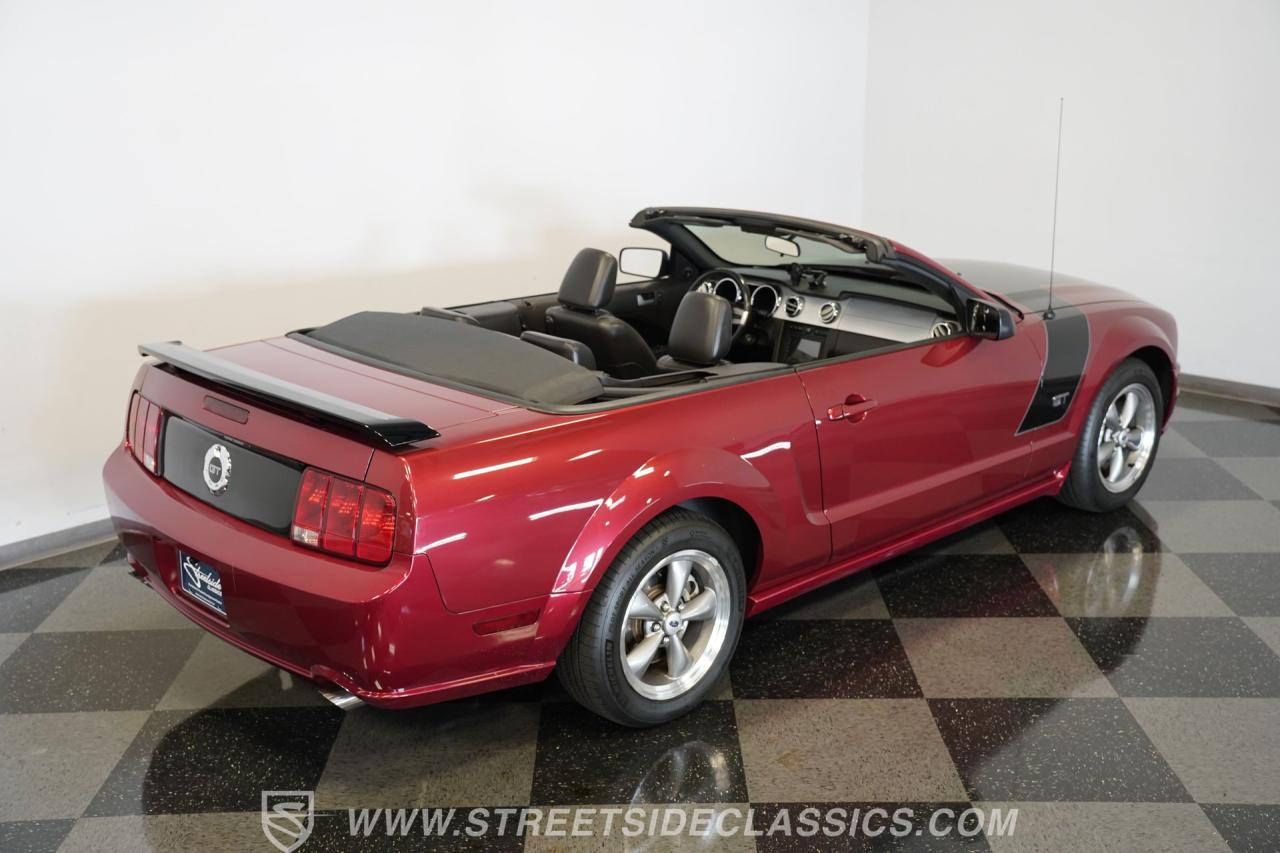 2005 Ford Mustang GT