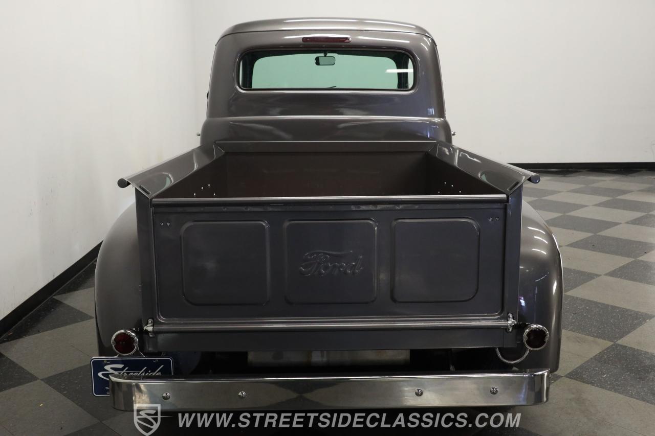 1952 Ford F-1 Restomod