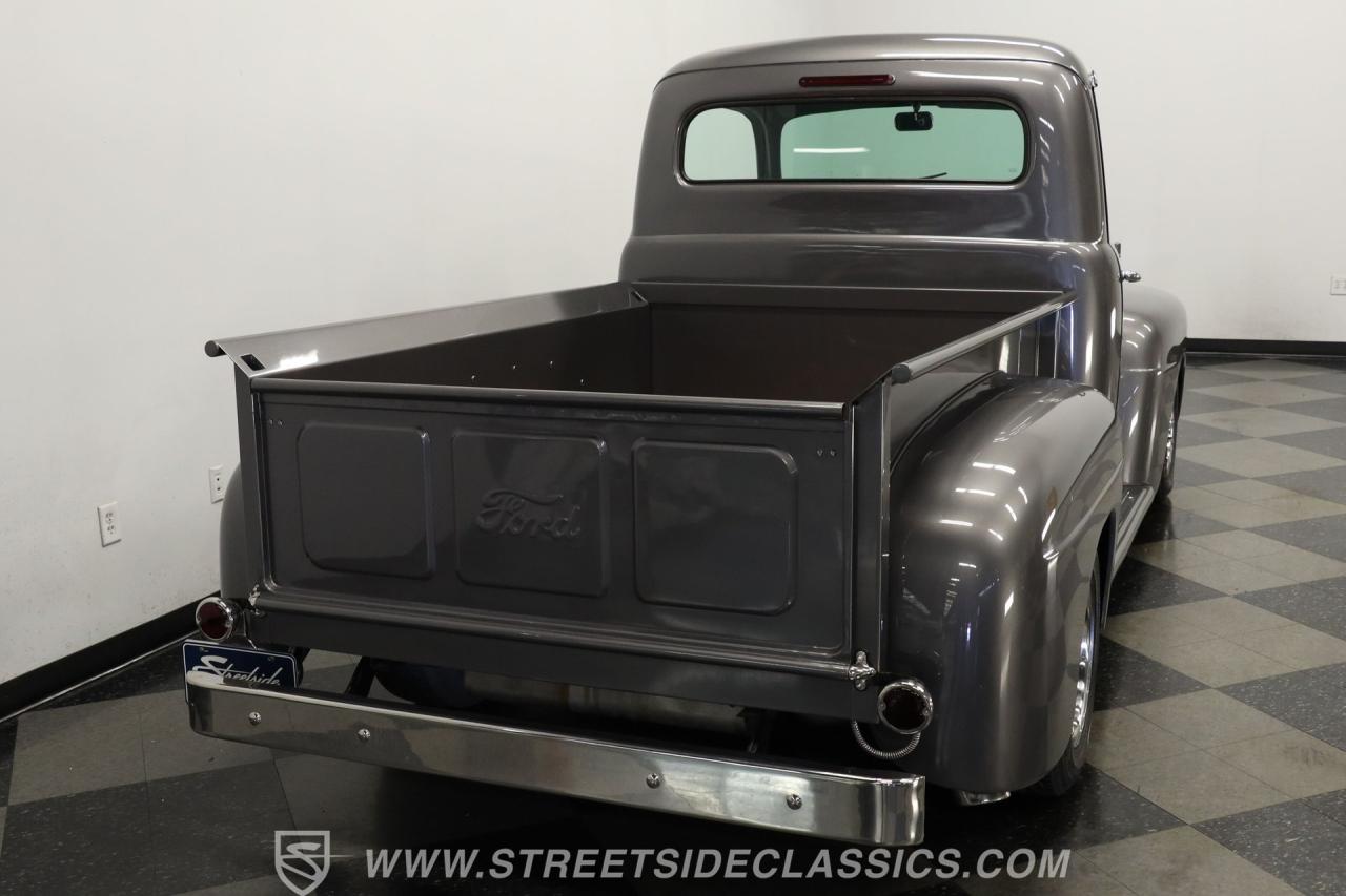 1952 Ford F-1 Restomod