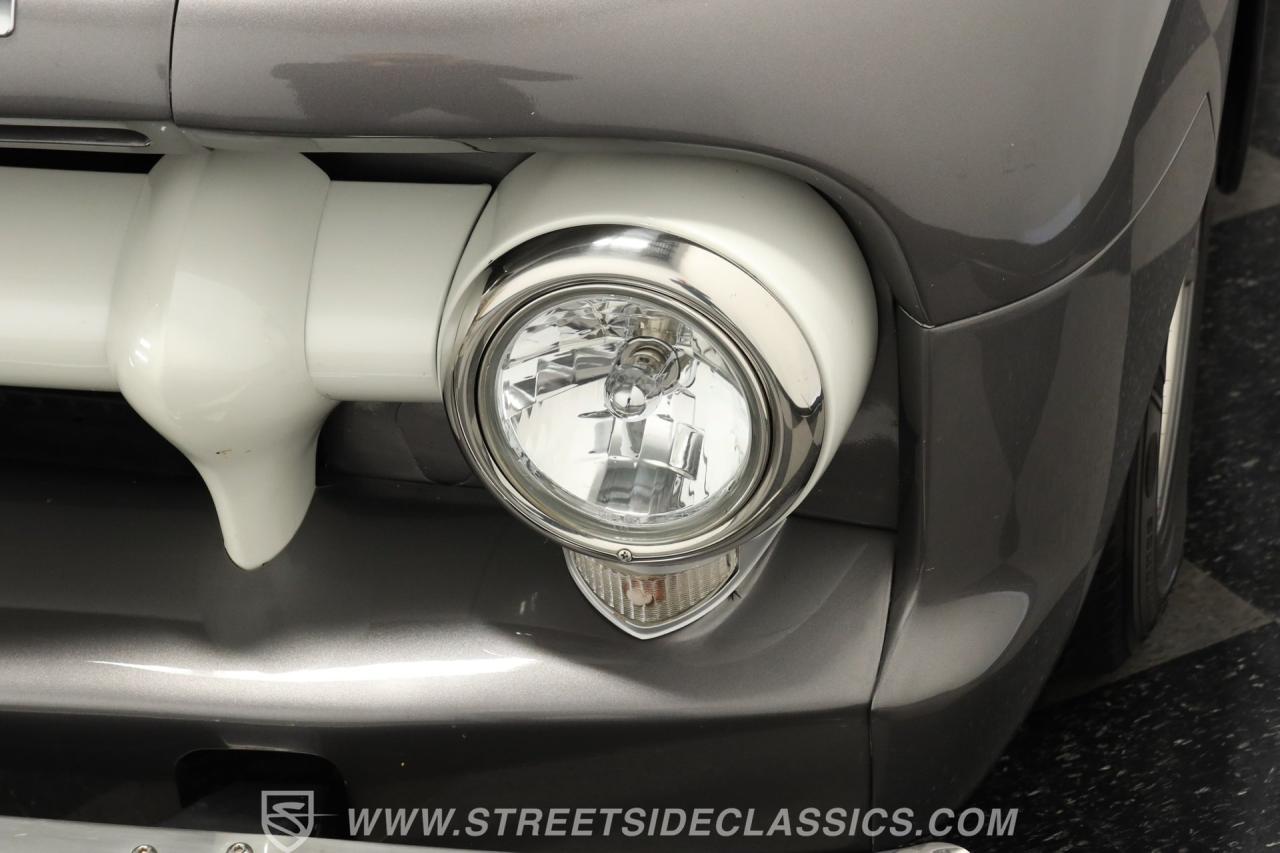 1952 Ford F-1 Restomod