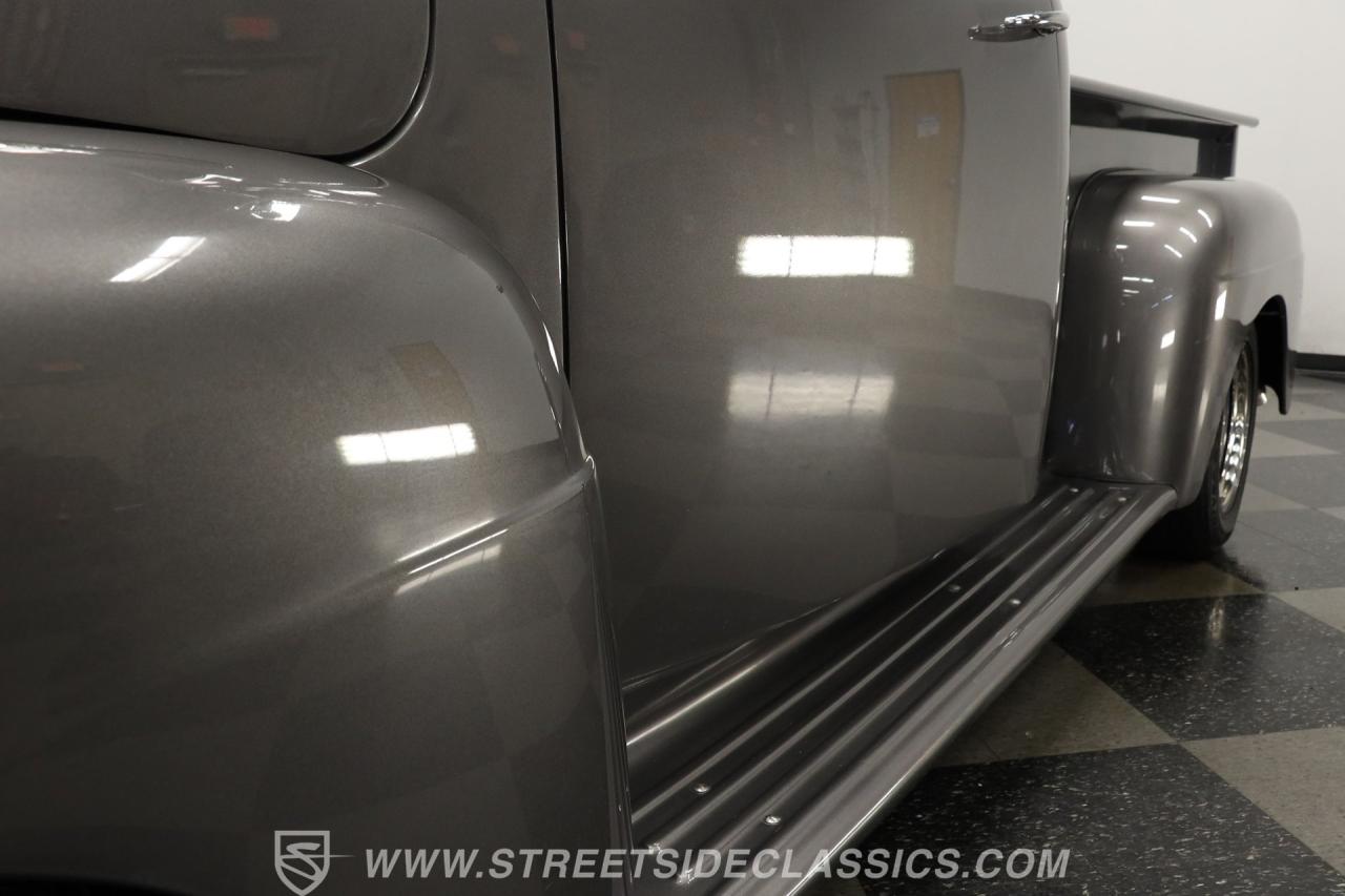 1952 Ford F-1 Restomod