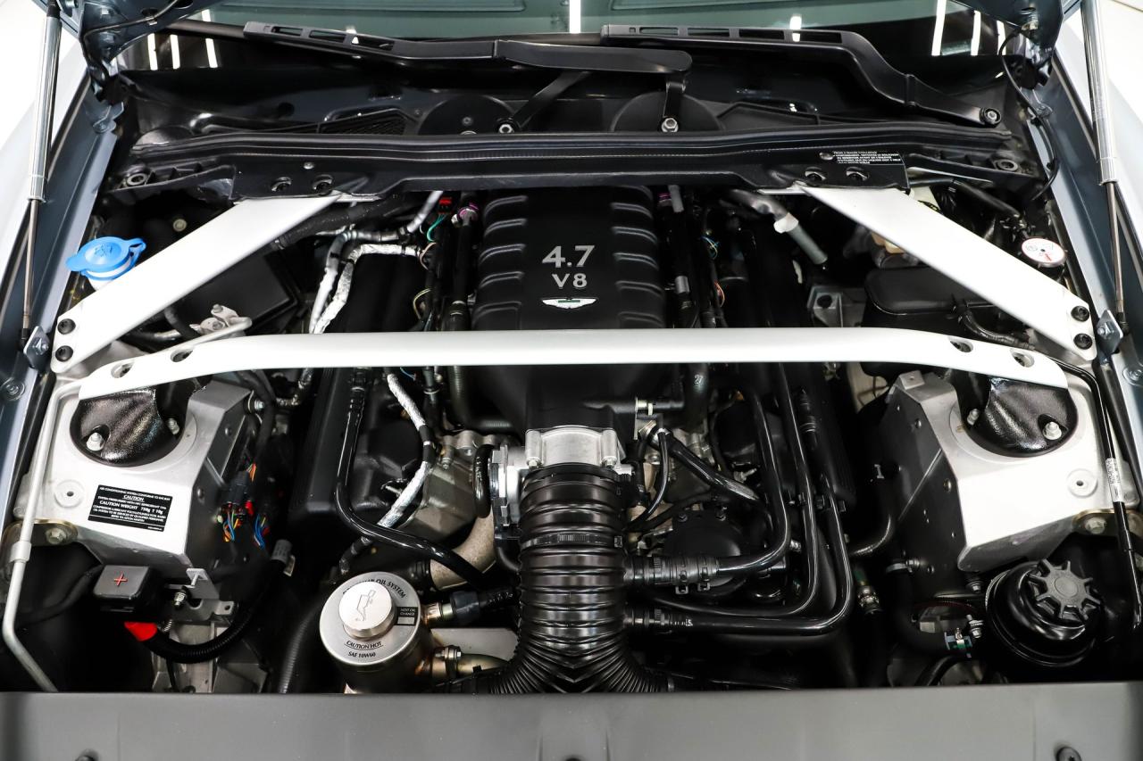 2016 Aston Martin Vantage GT