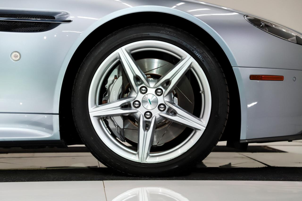 2016 Aston Martin Vantage GT