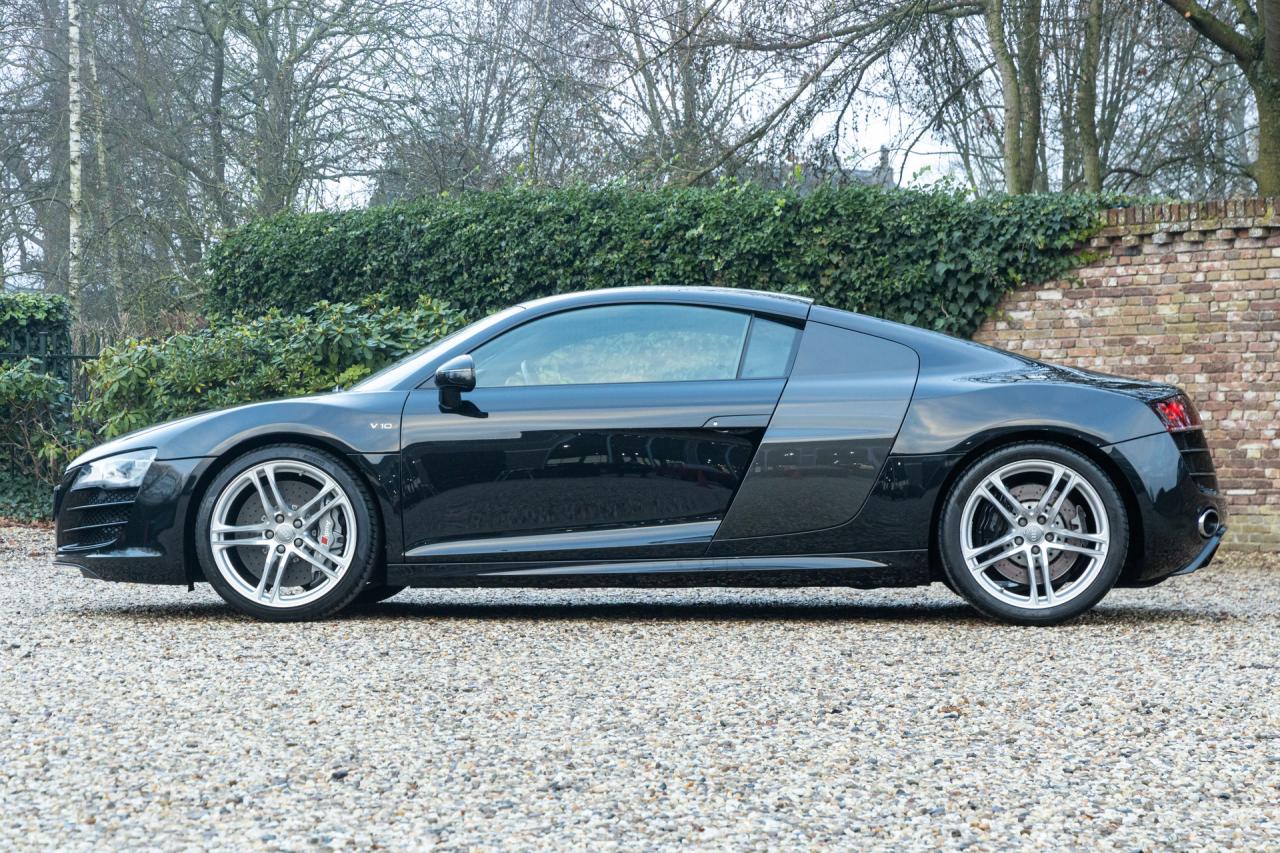 2011 Audi R8 5.2 V10 FSI Coup&eacute; &ldquo;Recently serviced&rdquo;