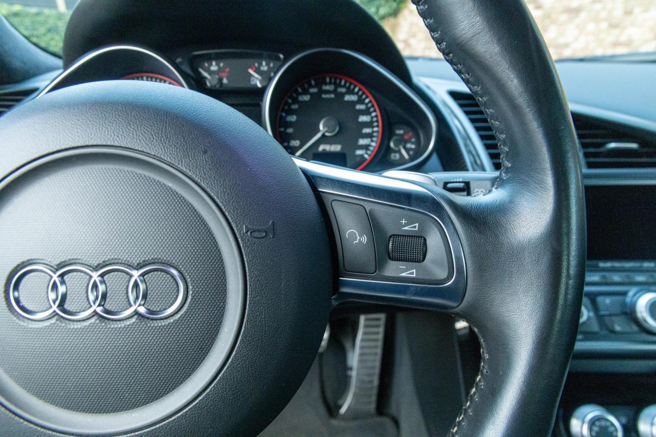 2011 Audi R8 5.2 V10 FSI Coup&eacute; &ldquo;Recently serviced&rdquo;