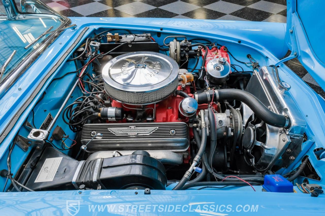 1957 Ford Thunderbird