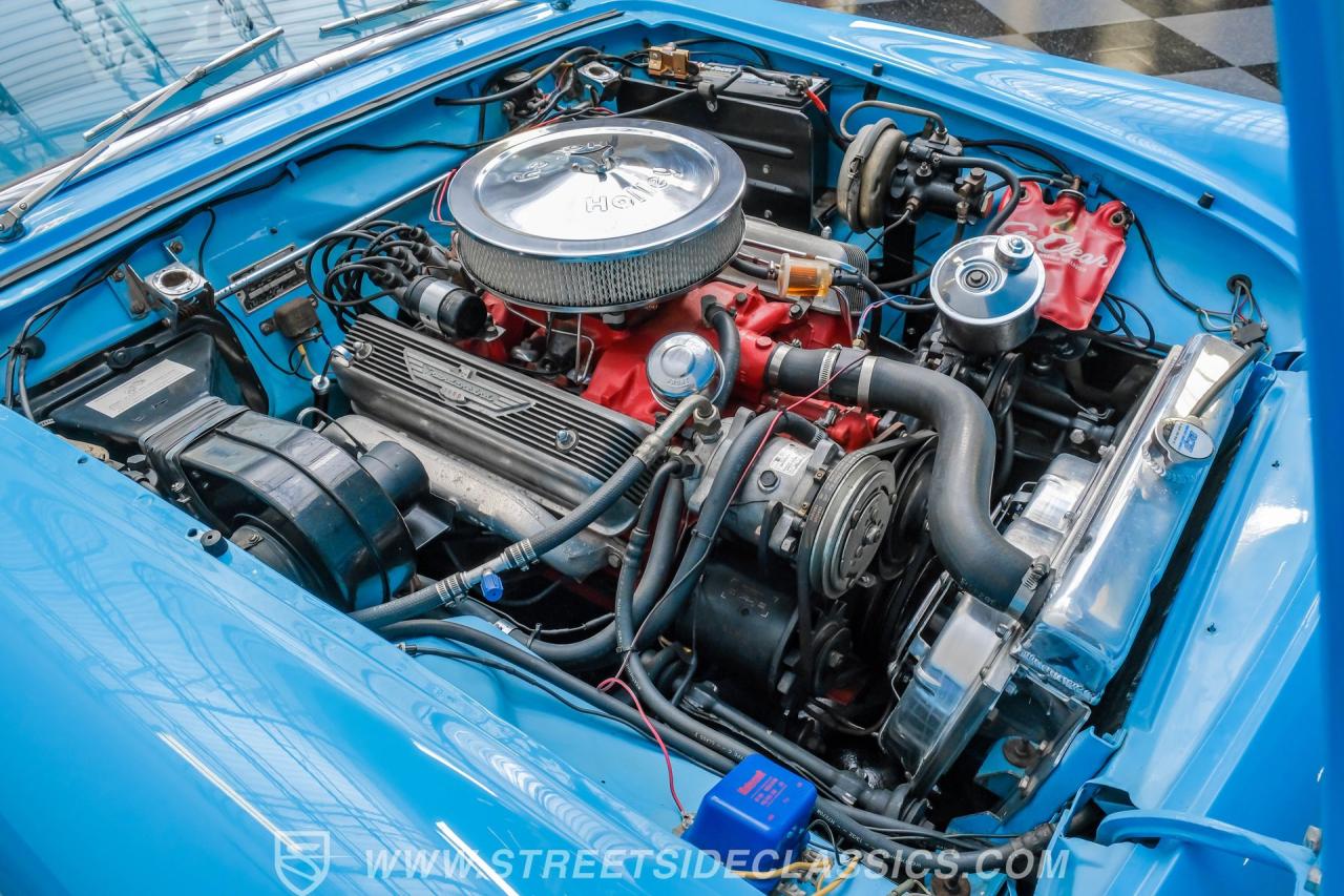 1957 Ford Thunderbird