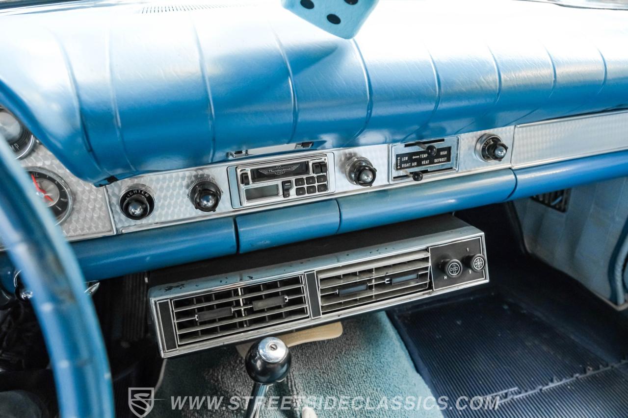 1957 Ford Thunderbird