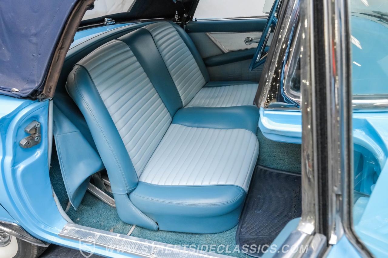 1957 Ford Thunderbird