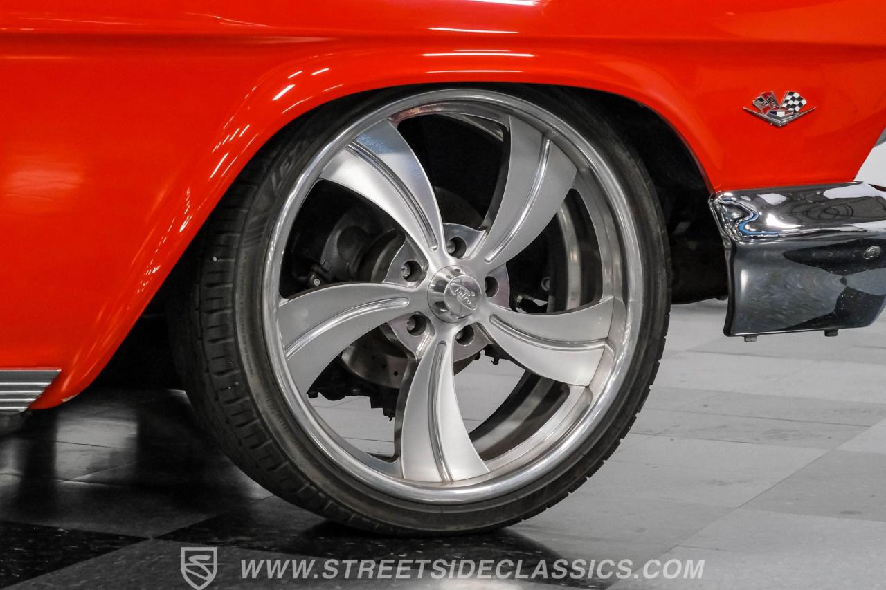 1962 Chevrolet Impala Restomod