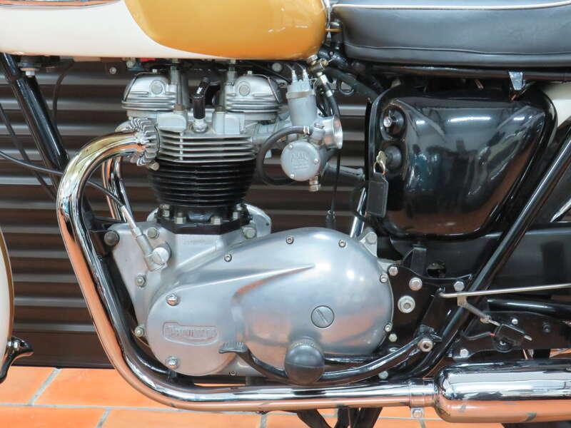 1964 Triumph T120 BONNEVILLE