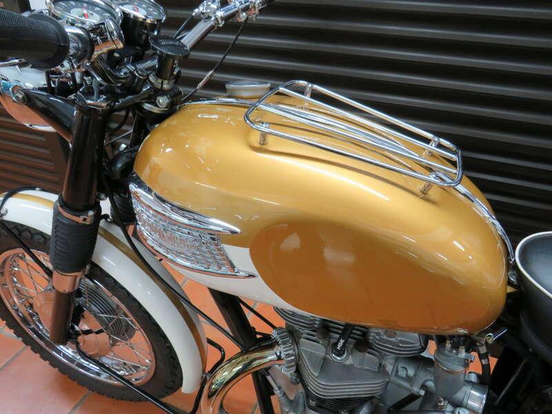 1964 Triumph T120 BONNEVILLE