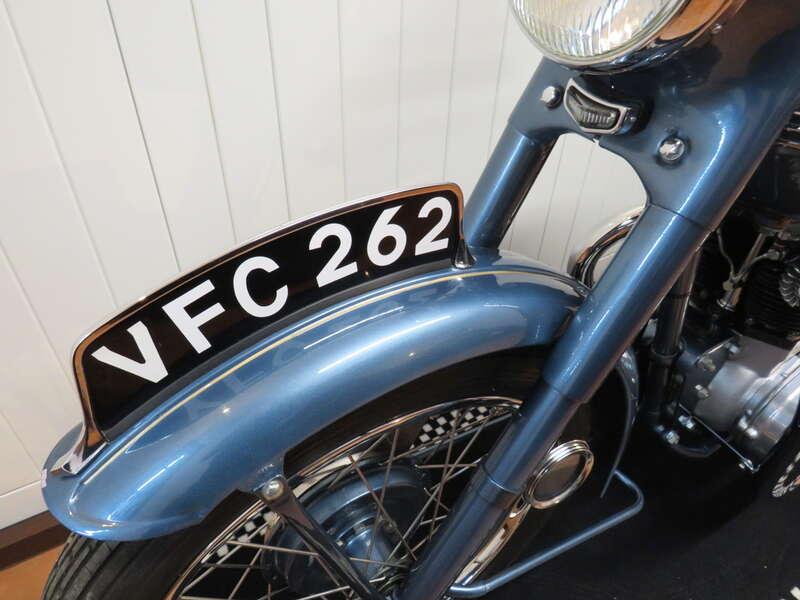 1954 Triumph 6T THUNDERBIRD