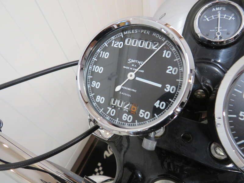 1958 Triumph TR6 TROPHY