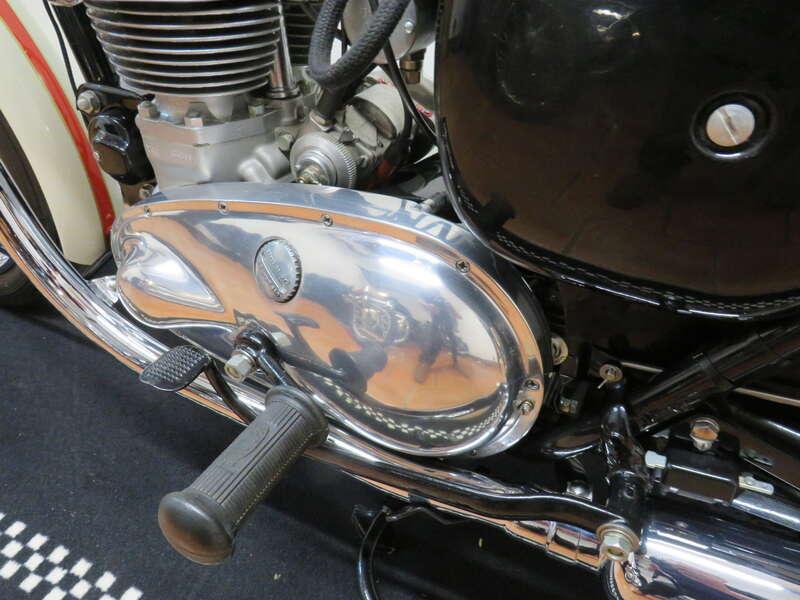 1958 Triumph TR6 TROPHY