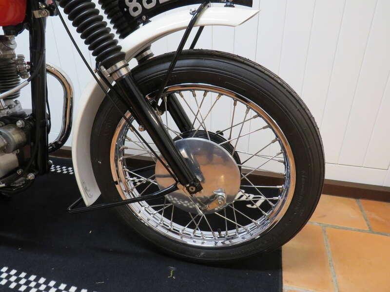 1958 Triumph TR6 TROPHY