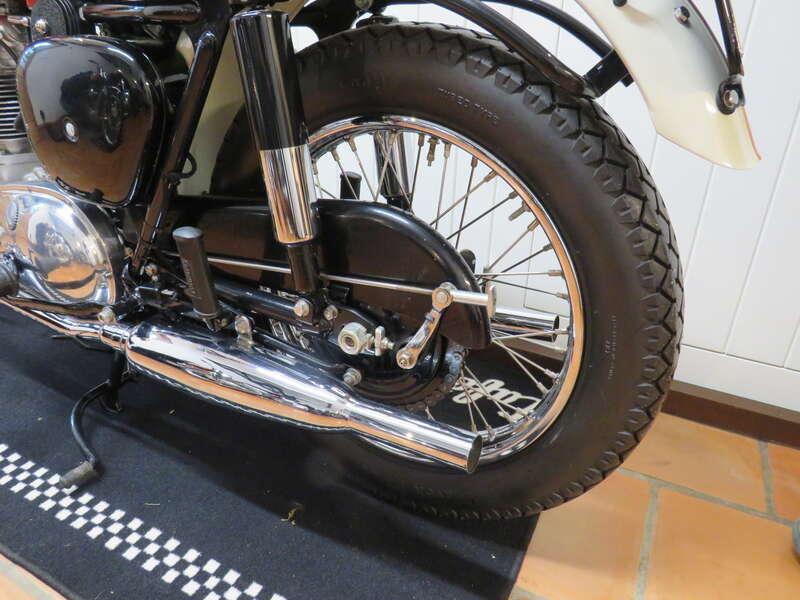 1958 Triumph TR6 TROPHY