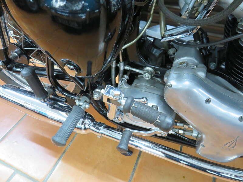 1962 BSA A10 ROCKET GOLD STAR