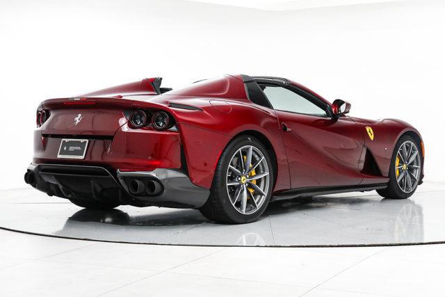 2021 Ferrari 812 GTS