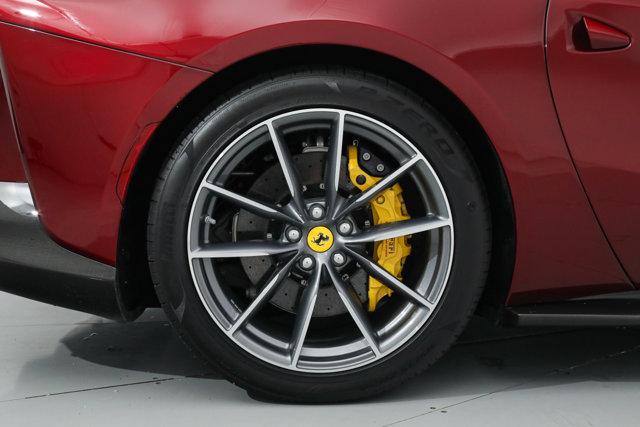 2021 Ferrari 812 GTS