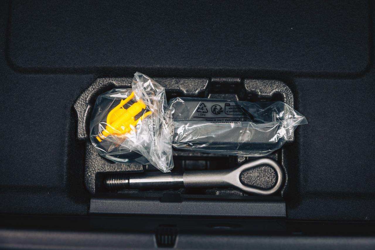 2025 Mercedes-AMG GT 63 PRO 4MATIC+ &ldquo;Motorsport Collectors Edition&rdquo;