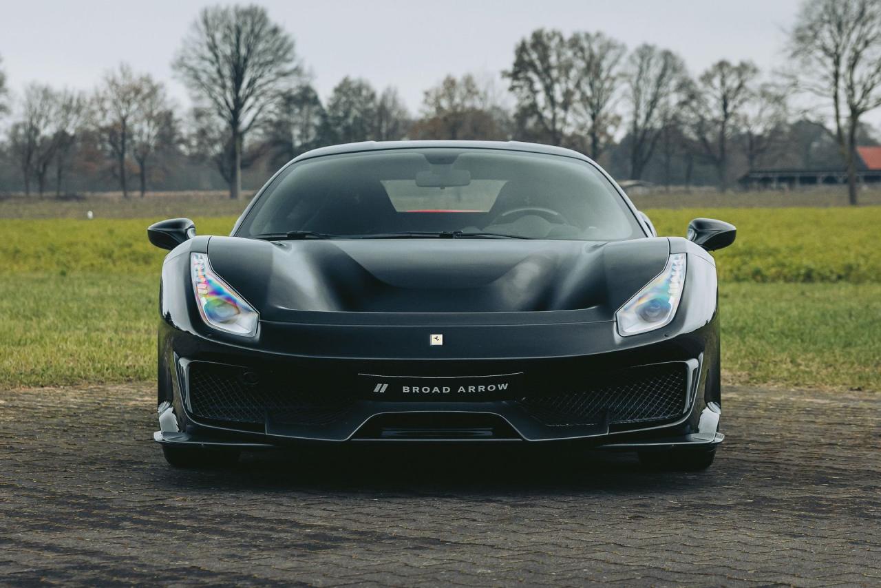 2020 Ferrari 488 PISTA