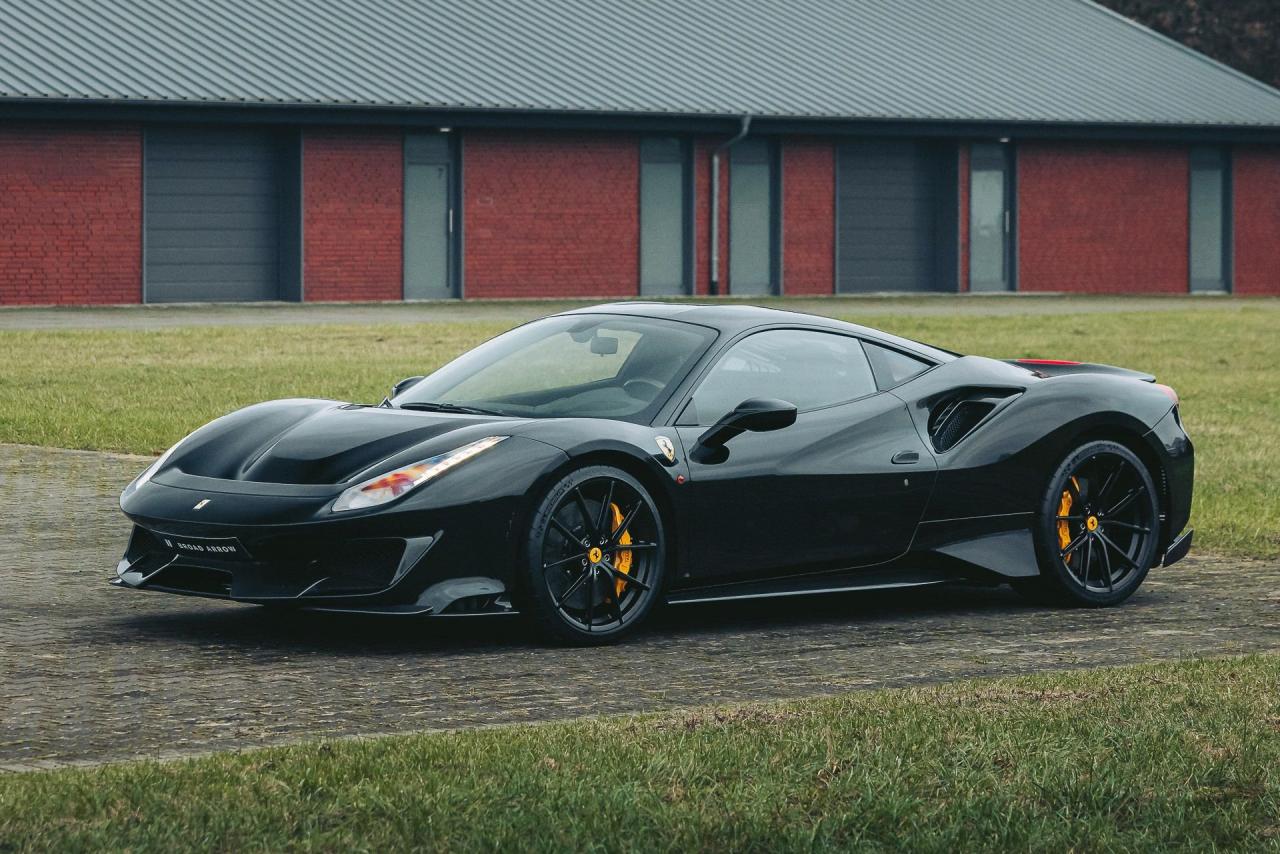 2020 Ferrari 488 PISTA